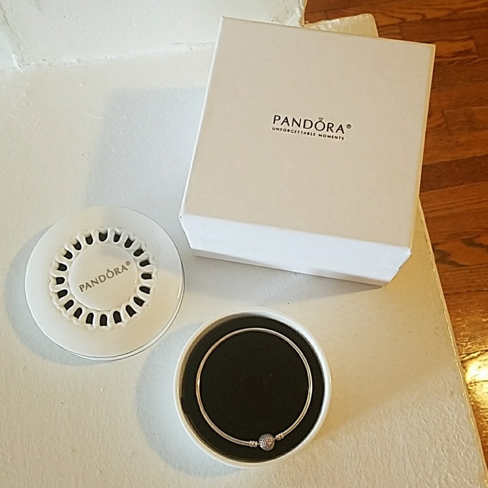 Sterling Silver Pandora Bangle with Pave Heart